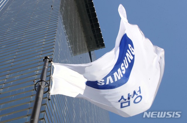 개인투자가가 12일 삼성전자를 7000억원 넘게 폭풍 매수하면서 9만전자를 지켜냈다./사진=뉴스1