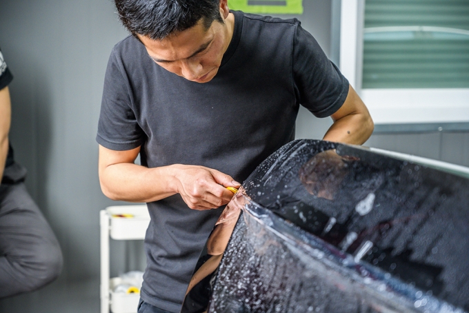 정 대표에 따르면 PPF는 자동차 외장을 보호하는 데 가장 효과적이다. /사진제공=가드너