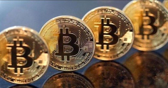 대표적인 암호화폐(가상화폐)인 비트코인이 4600만원선에 거래되면서 '박스권'에 머물고 있는 모습이다./사진=이미지투데이