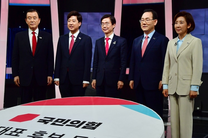이준석 돌풍의 결말은?… 국민의힘 당대표 오늘 선출, 윤석열 ...