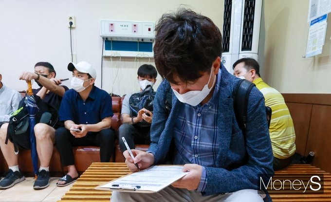 자전거 출근 지영