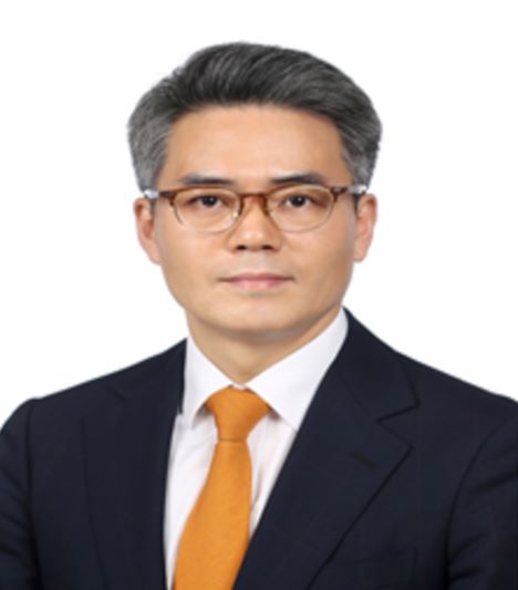 "아내 핑계 이어 이번엔 지인팔이"… 靑 반부패비서관 '영끌 ...
