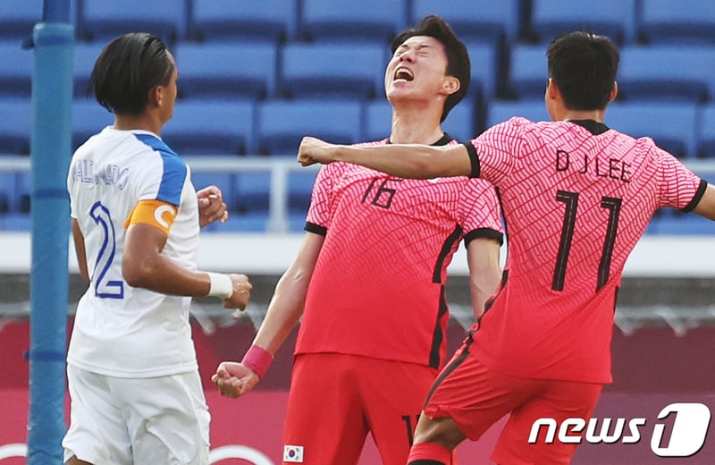 올림픽 '황의조 멀티골' 한국, 온두라스전 3-0 앞선 채 전반 종료 ...