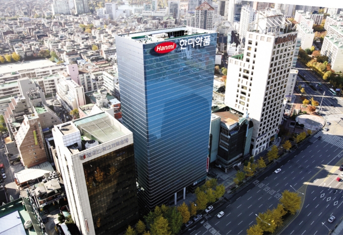 한미약품은 연결 기준 올해 2분기 영업이익이 159억원으로 지난해 동기보다 49.6% 증가한 것으로 잠정 집계됐다고 29일 공시했다./사진=한미약품