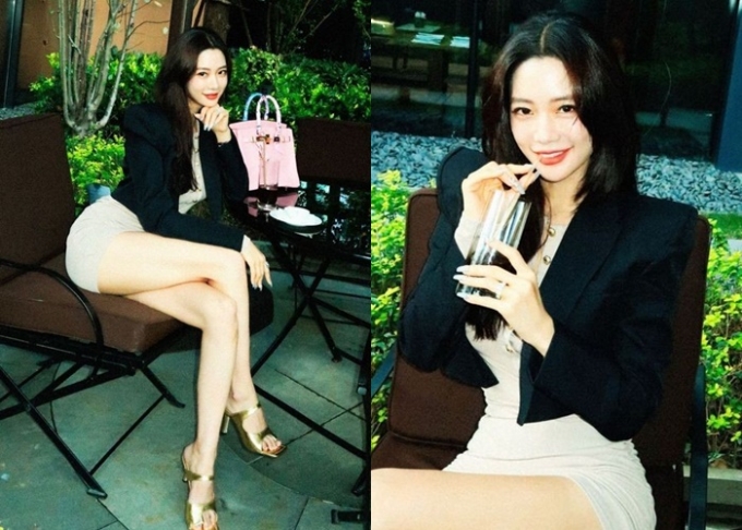 클라라가 치명적인 각선미를 뽐냈다. /사진=클라라 인스타그램