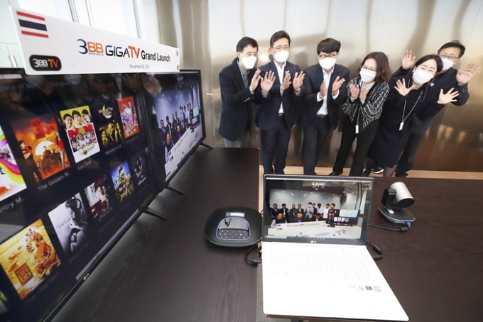 KT는 태국 3BB TV사에 KT 올레TV 플랫폼 기술을 제공해 개발한 ‘3BB GIGATV’가 상용 출시되었다고 지난달 26일 밝혔다. /사진=뉴스1(KT 제공) 