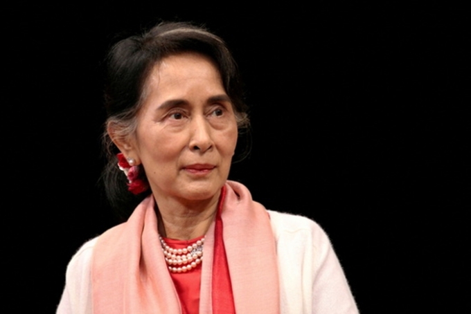 '최대 165년형'… 미얀마 군부, 아웅산 수치 추가 기소