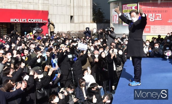 [�Ӵ�S����] ������ ���� � ����� "û���ȸ���� �Ǽ� �� ��"