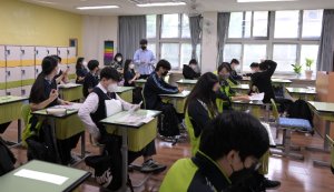 정부, 학교에 '바이러스 차단' 장치 지원… "공기 전파 차단"
