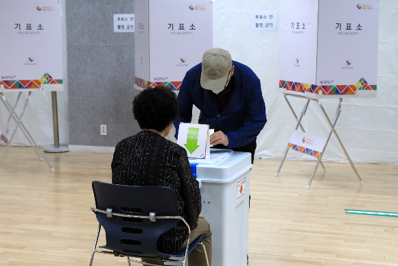 사전투표 둘째날 오후 3시 투표율 17.38%… 전남 27.20% 최고