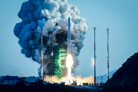 누리호 이어 23일 '한국형 항공위성'도 우주로 간다