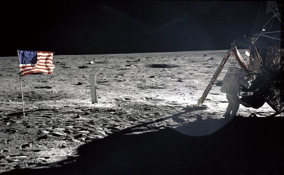달 관광 사업에 대한 관심이 커지고 있다. 사진은 아폴로11호 모습. /사진=로이터