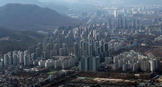 서울 아파트값 '38%' 거품… 가장 고평가된 지역 '세종'