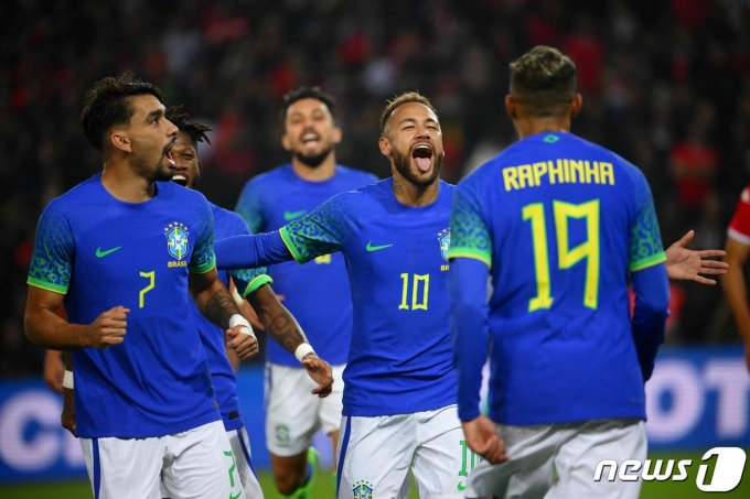 네이마르 중심의 브라질은 2022 FIFA 카타르 월드컵의 강력한 우승 후보로 꼽힌다. ⓒ AFP=뉴스1