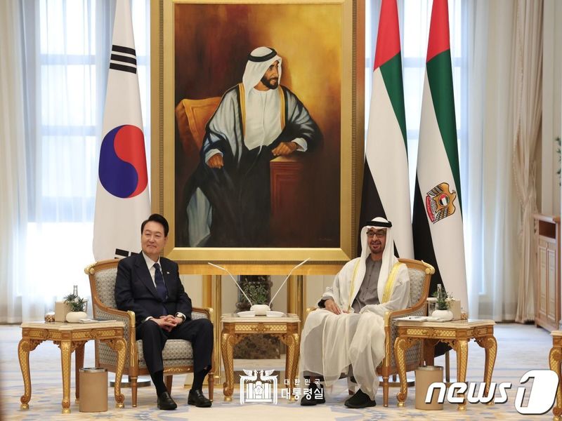 アラブ首長国連邦から 37 兆ドルの投資を呼び込み、世界の CEO と会談し、「すべてを含む経済外交」