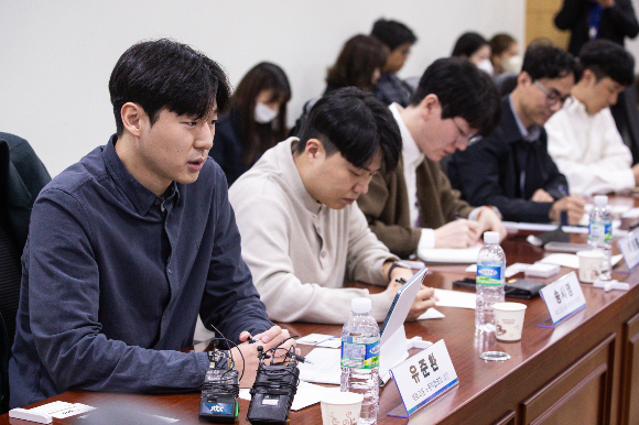 민주당·MZ노조 "주69시간 수용 못해… 정부 개편안 반대"