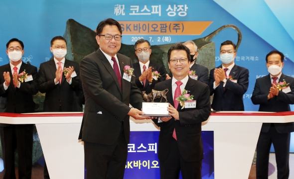상장 첫날 159%…SK바이오팜, 목표가도 넘었다