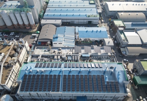 규제를 '배려'로 바꾸자 지붕 태양광 스스로 늘린 기업들[넷제로케이스스터디]