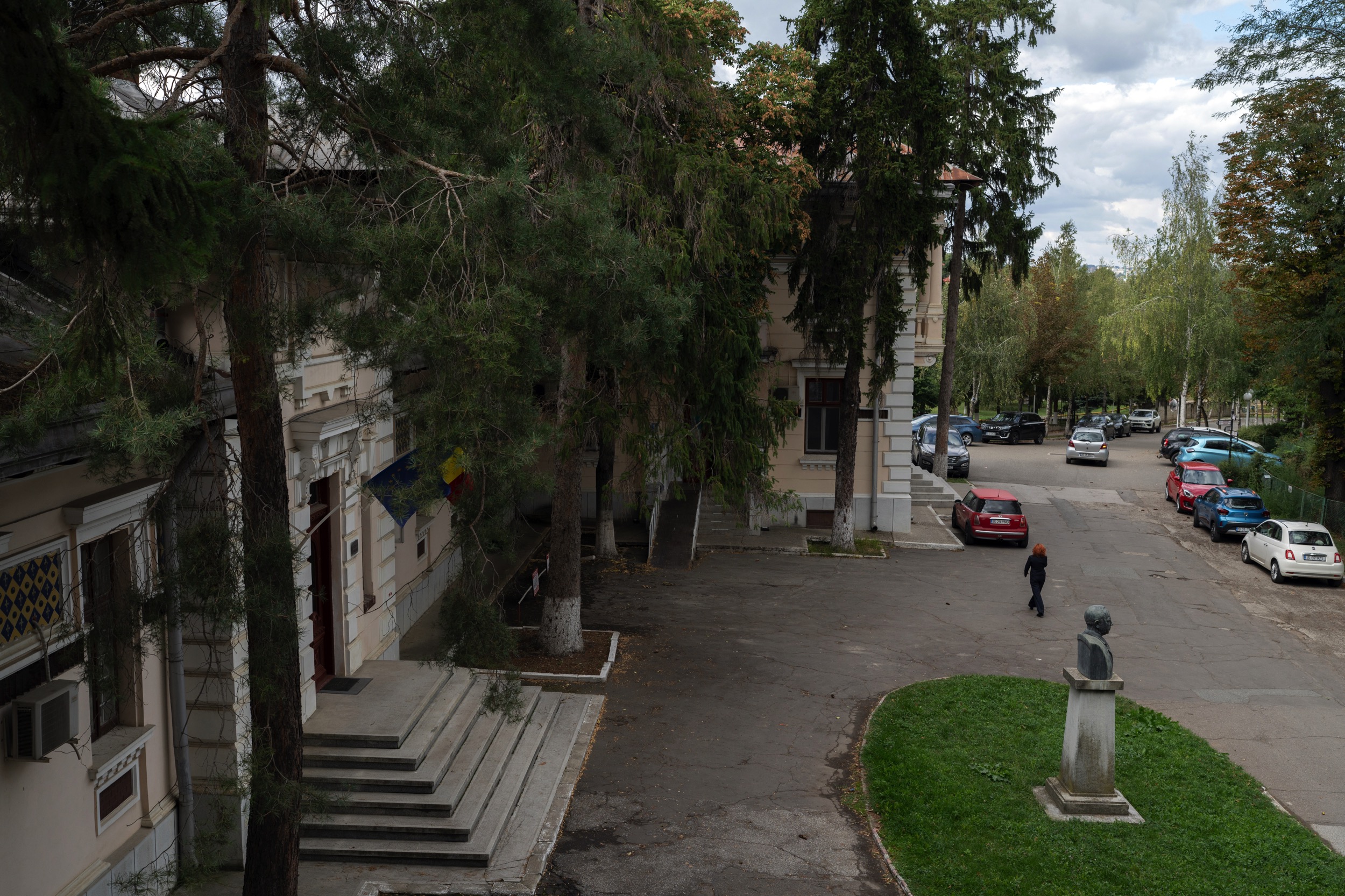 루마니아 이아시의 소콜라정신의학연구소. 병원 의료진은 이른바 '이탈리아 증후군' 환자 중에는 탈진(번아웃), 정신병, 그리고 자살 시도 사례가 포함되어 있다고 밝혔다.