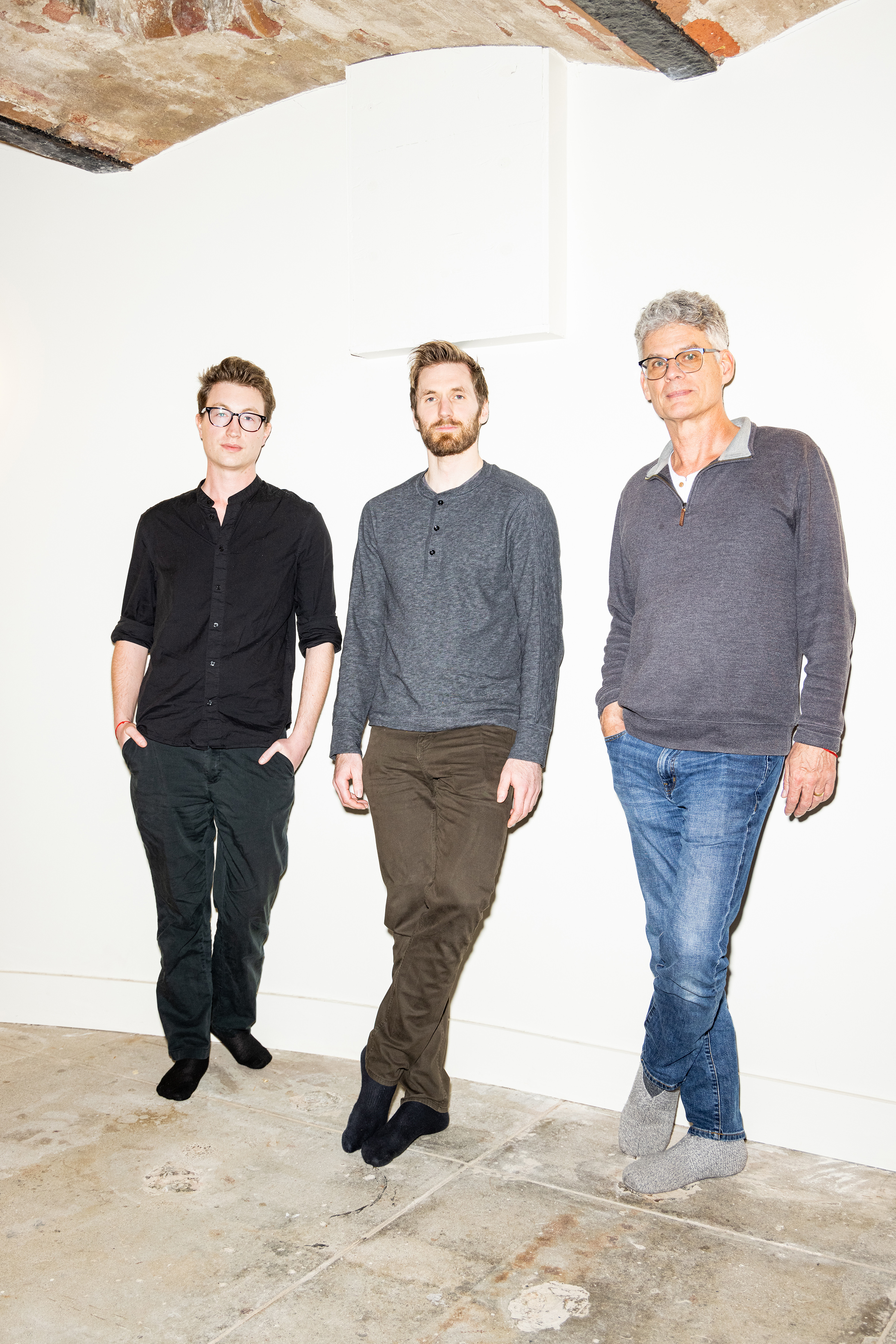 인공지능(AI)과 인간 전문가를 활용해 사용자를 매칭하는 데이팅 앱 '키퍼'의 헌터 애쉬, 코디 저바스, 제프리 밀러(왼쪽부터) /사진=Jason Henry/The New York Times