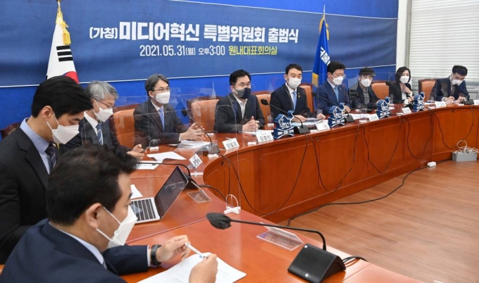 미디어뷰 이미지
