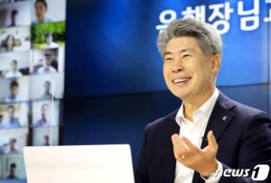尹대통령, '文 경제수석' 논란에도 윤종원 국조실장 임명 수순