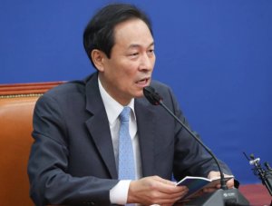 우상호 "'원구성 협상' 권성동 출국… '집권당' 이러면 안 된다"