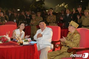 北 김정은 "방역戰 바야흐로 종식…승리 선포"