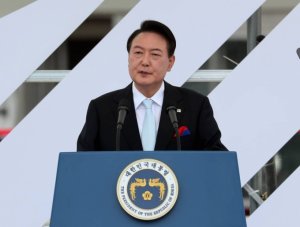 尹대통령, 北에 "대규모 식량공급"…비핵화 '담대한 구상'