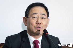 "65세 노인, 무임승차 맞나"...당정, '지하철 적자' 대책 추진