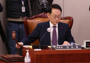 이상민 '탄핵 검사'된 김도읍 "오전 10시 탄핵 소추의결서 제출"