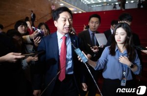 野 '쌀 의무매입법' 강행 처리에…김기현 "아니면 말고식 입법폭력"