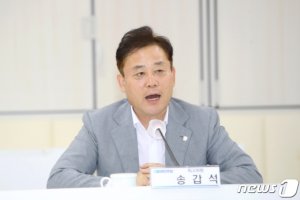 '비명계' 송갑석 민주당 최고위원 사퇴···李 체포안 가결 '후폭풍'