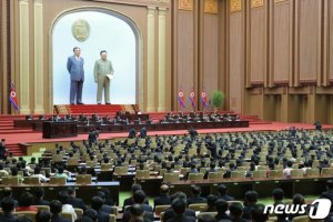 北 '핵무력 헌법'에…韓 '北, 핵사용시 정권 종말' 재경고