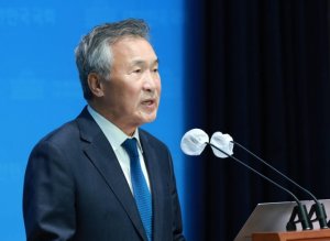 손학규 "이재명, 선거제 개혁 약속 지켜야…민주당 자존심 지키길"