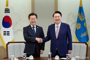 ������ ���� "����Ƽ ��ŸƮ"������ɽ�, '��ġ ����' ��