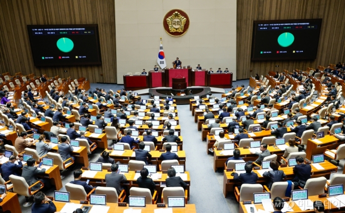 내일 본회의 민생법안은 'OK'…헌법재판관 임명엔 與野 갈등조짐