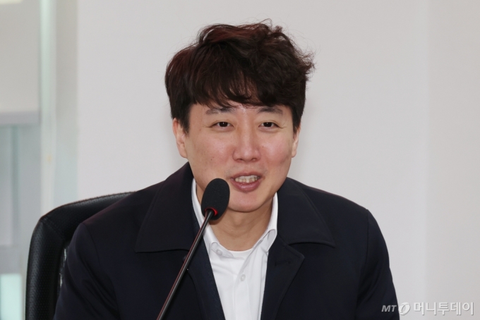 이준석 "尹, 최종변론서 수많은 사람에게 어떤 상처 줬는지 언급해야"