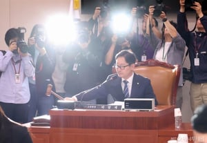 "대통령 당선 시 재판 중지" 법사위 소위 통과…오늘 전체회의 처리할 듯