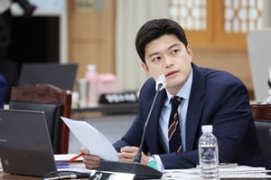 김문수, 신임 비대위원장에 '90년생' 김용태 내정