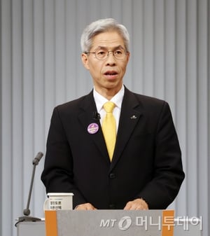 '지지율 1.6%' 권영국, TV 토론 활약...이재명, '중도보수' 전략