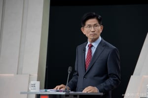 국민의힘, '수평적 당정관계' 위한 당헌 개정 작업 착수