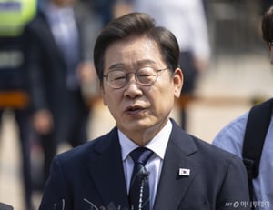 이재명, 이준석 향해 "엄중한 시기에 국가 운명을 더 고민하길"