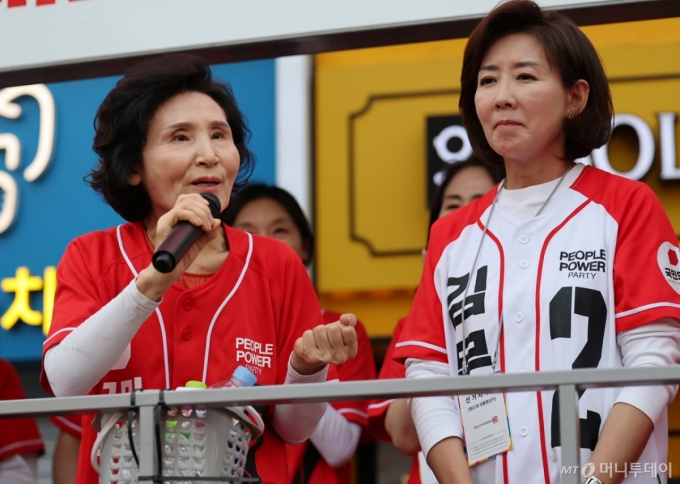 설난영 "남편 눈물보며 사랑 더 깊어져…김문수, 흠결없이 잘해왔다"
