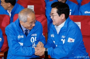 '이재명 출구조사 1위'에 박찬대 "내란 세력에 대한 심판 투표"