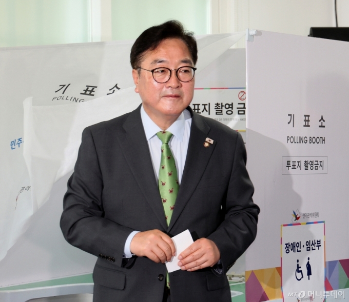 우원식 "이재명 대통령 당선 축하…국회가 함께 힘 모을 것"