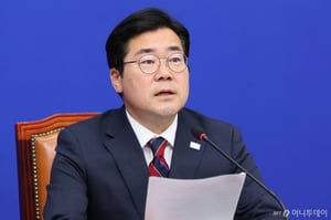 與박찬대 "3대 특검법, 오늘 본회의 처리…내란 세력 단죄해야"