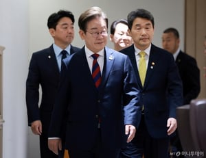 이재명 대통령, 尹 사용하던 한남동 관저 머물기로···왜?