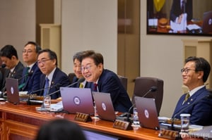 [단독]참모들이 이재명 대통령에 붙여준 별칭은? "통님"