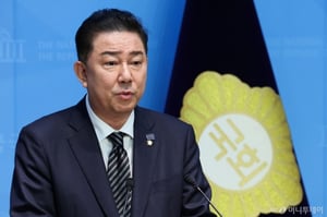 김병기 "국정원서 먼저 전화달라 해…아들이 피해자"